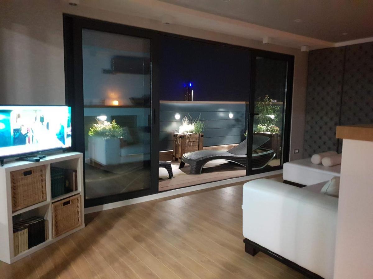 Penthouse Lux Apartment Beograd Bagian luar foto